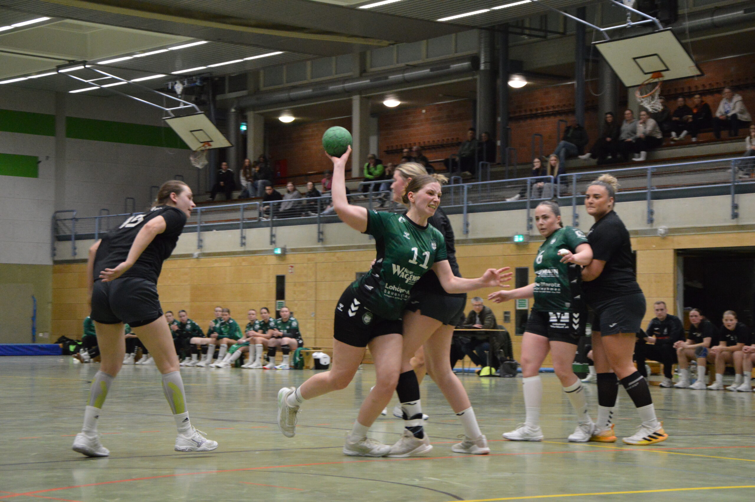 2. Damen-Loxten-20260322_18